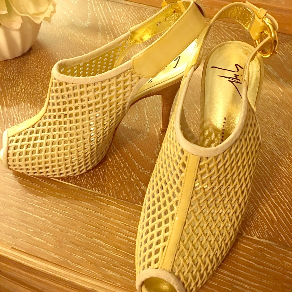 Giuseppe Zanotti Heels Size 7.5